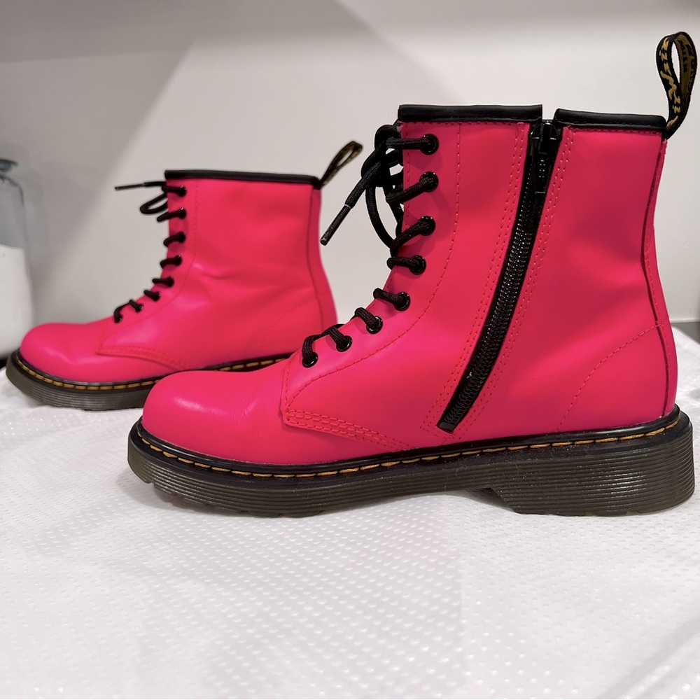 Dr. Martens 1460 J Sz 4 US Clash Pink Smooth Leather Boots - Picture 2 of 14